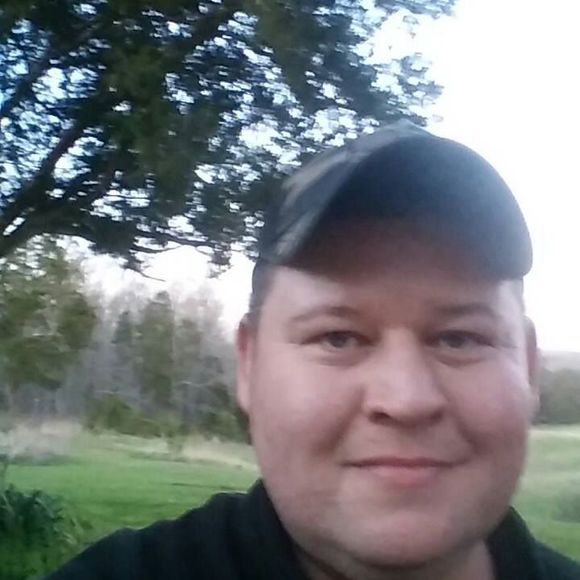 Meet your Posher, Chad - Picture 1 of 1